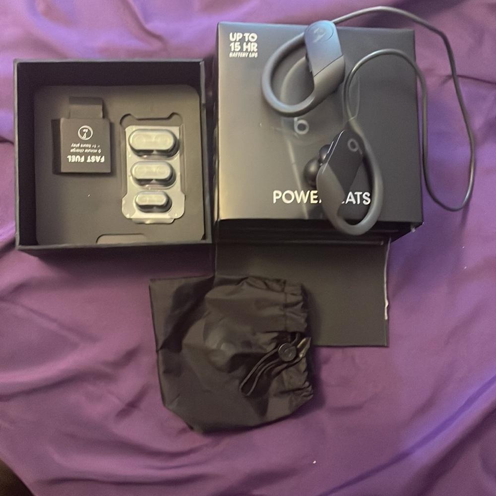 Power beats - Picture 2 of 2